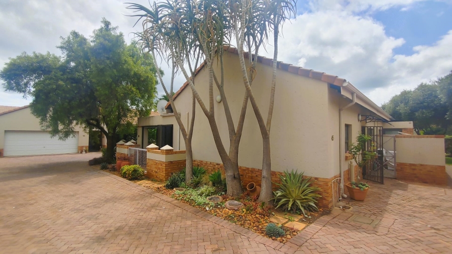 1 Bedroom Property for Sale in Tijger Valley Gauteng