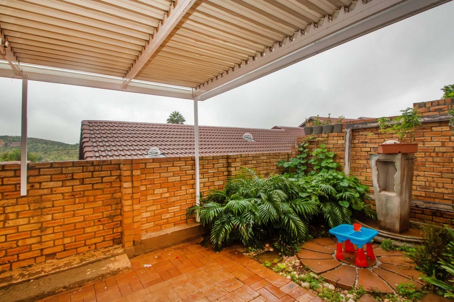 3 Bedroom Property for Sale in Rangeview Gauteng