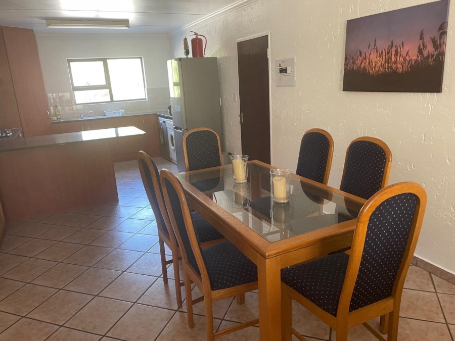 To Let 2 Bedroom Property for Rent in Sunninghill Gauteng