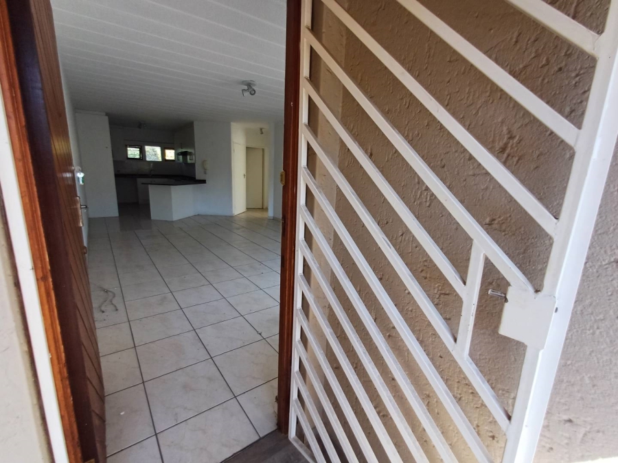 To Let 2 Bedroom Property for Rent in Sandown Gauteng