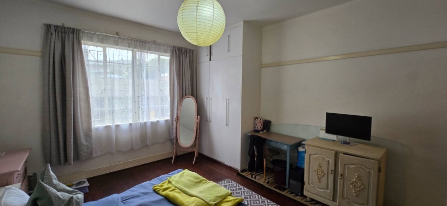 2 Bedroom Property for Sale in Illovo Gauteng