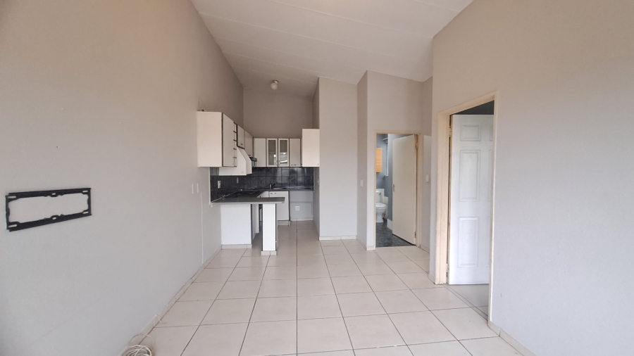 2 Bedroom Property for Sale in Ridgeway Gauteng