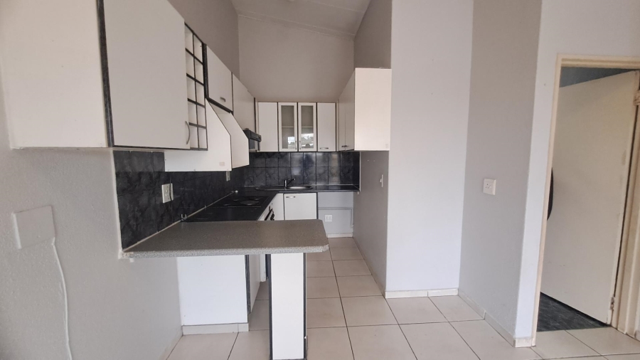 2 Bedroom Property for Sale in Ridgeway Gauteng