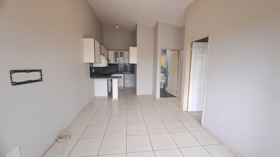 2 Bedroom Property for Sale in Ridgeway Gauteng