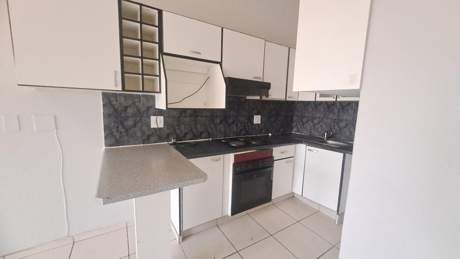 2 Bedroom Property for Sale in Ridgeway Gauteng