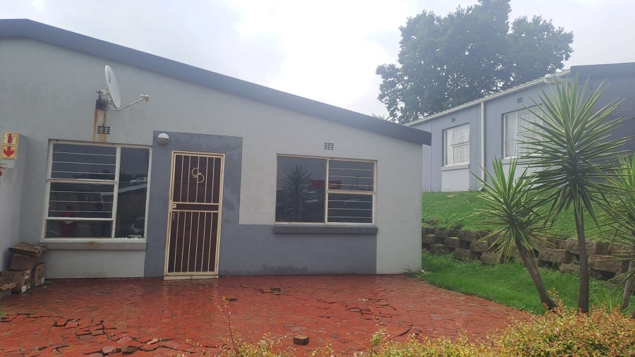 2 Bedroom Property for Sale in Ridgeway Gauteng