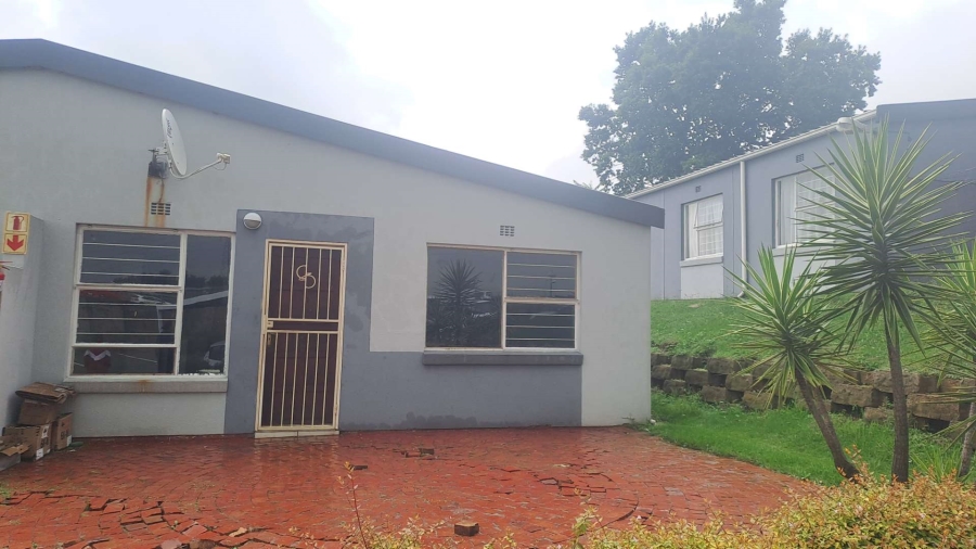 2 Bedroom Property for Sale in Ridgeway Gauteng