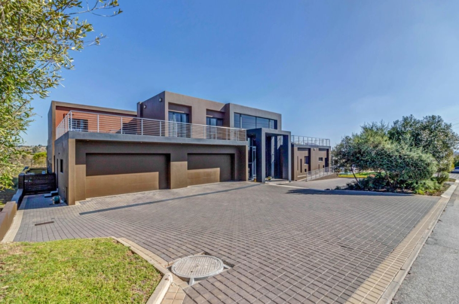 5 Bedroom Property for Sale in Steyn City Gauteng