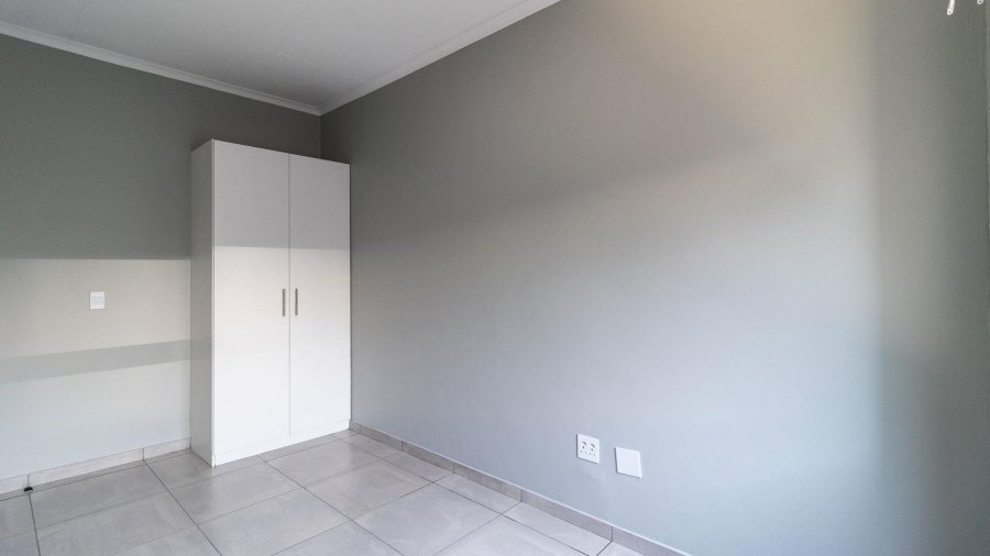 To Let 1 Bedroom Property for Rent in Ferndale Gauteng