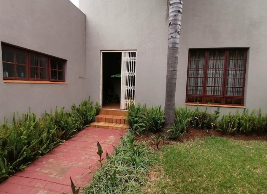 3 Bedroom Property for Sale in Willow Park Manor Gauteng