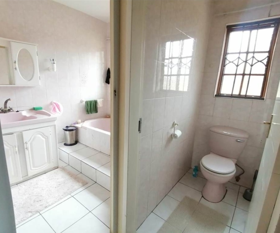 3 Bedroom Property for Sale in Willow Park Manor Gauteng