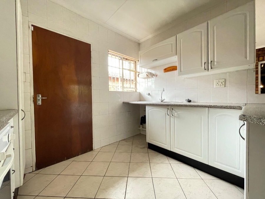 To Let 3 Bedroom Property for Rent in Terenure Gauteng