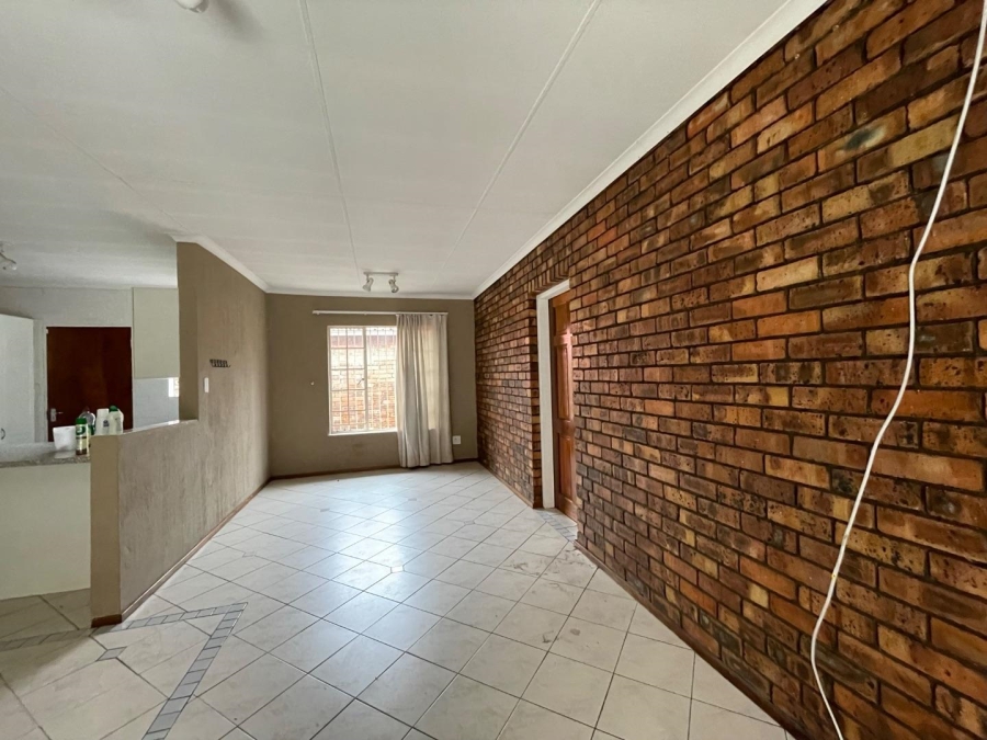 To Let 3 Bedroom Property for Rent in Terenure Gauteng