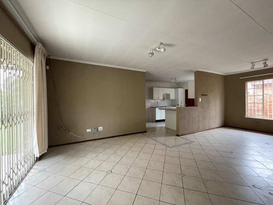 To Let 3 Bedroom Property for Rent in Terenure Gauteng