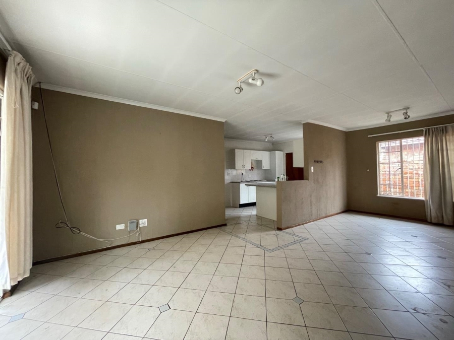 To Let 3 Bedroom Property for Rent in Terenure Gauteng