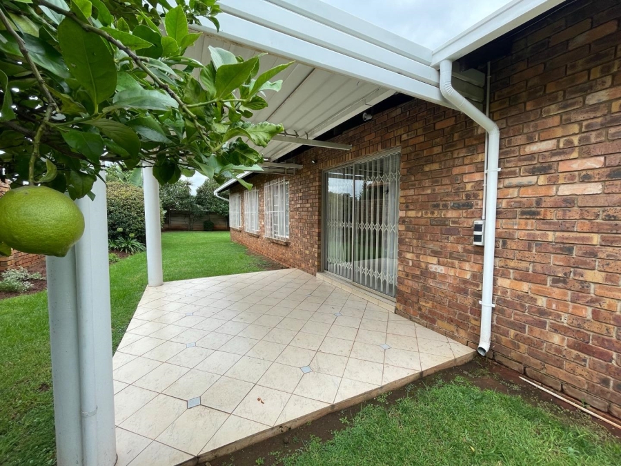 To Let 3 Bedroom Property for Rent in Terenure Gauteng