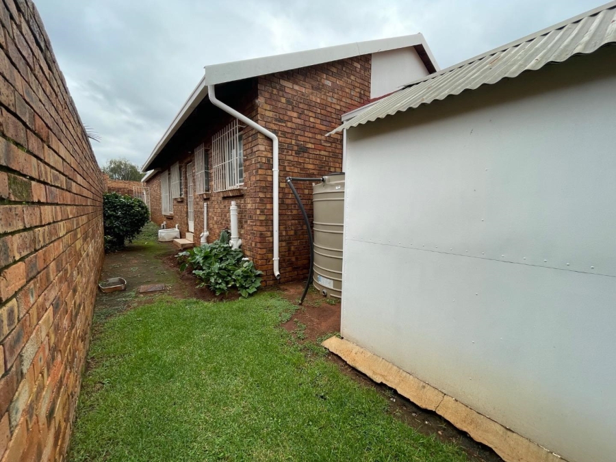 To Let 3 Bedroom Property for Rent in Terenure Gauteng