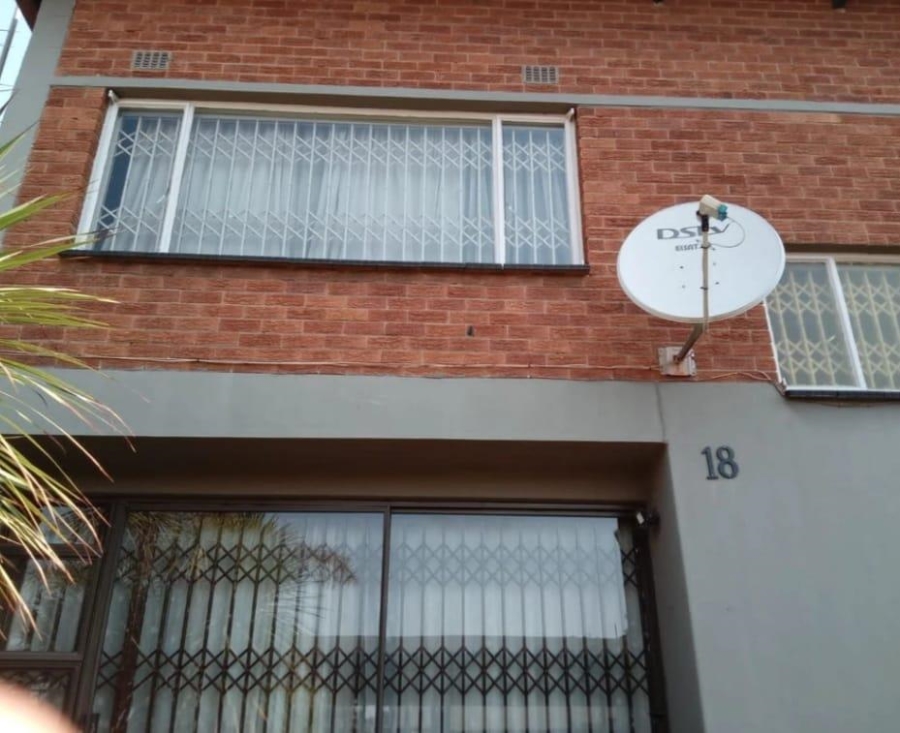 To Let 2 Bedroom Property for Rent in Birchleigh Gauteng