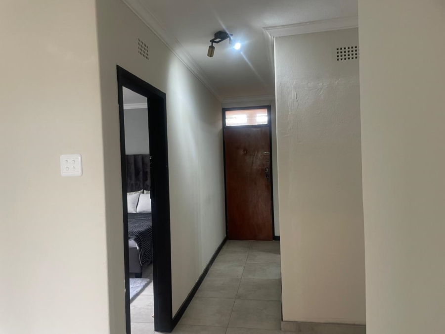 2 Bedroom Property for Sale in Haddon Gauteng