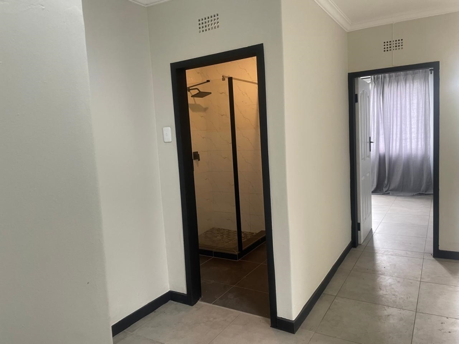 2 Bedroom Property for Sale in Haddon Gauteng