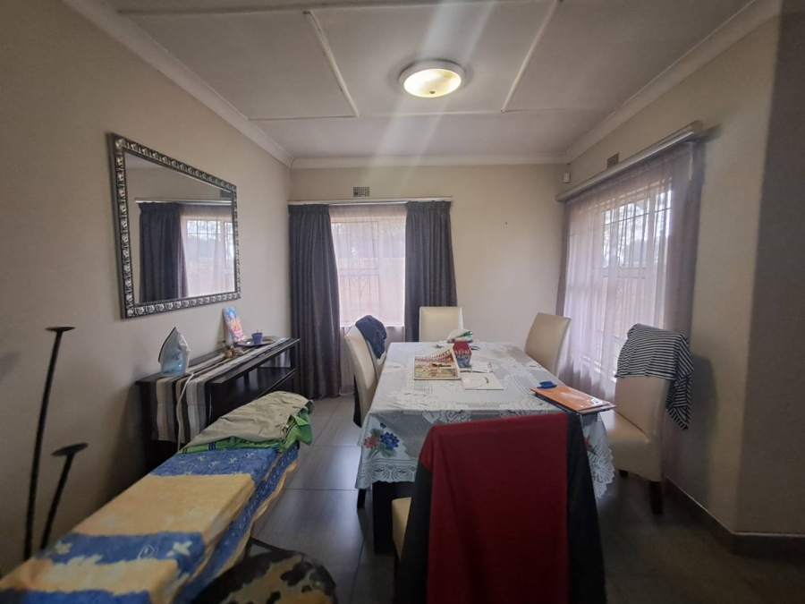 3 Bedroom Property for Sale in Ridgeway Gauteng