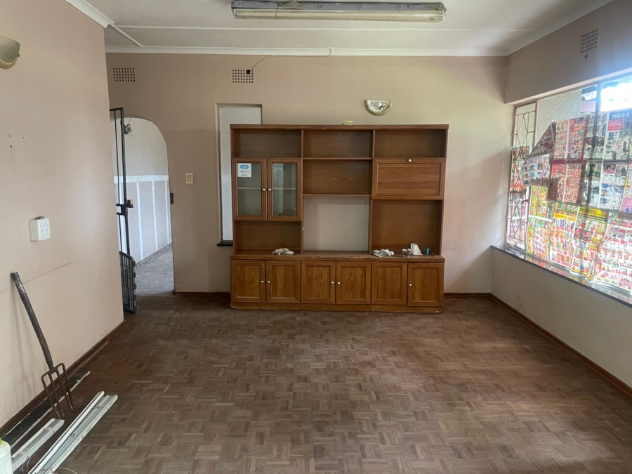 3 Bedroom Property for Sale in Rondebult Gauteng