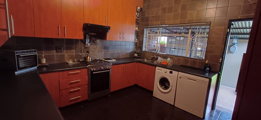 3 Bedroom Property for Sale in Florentia Gauteng