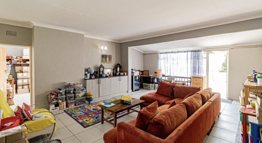 3 Bedroom Property for Sale in Alberante Gauteng