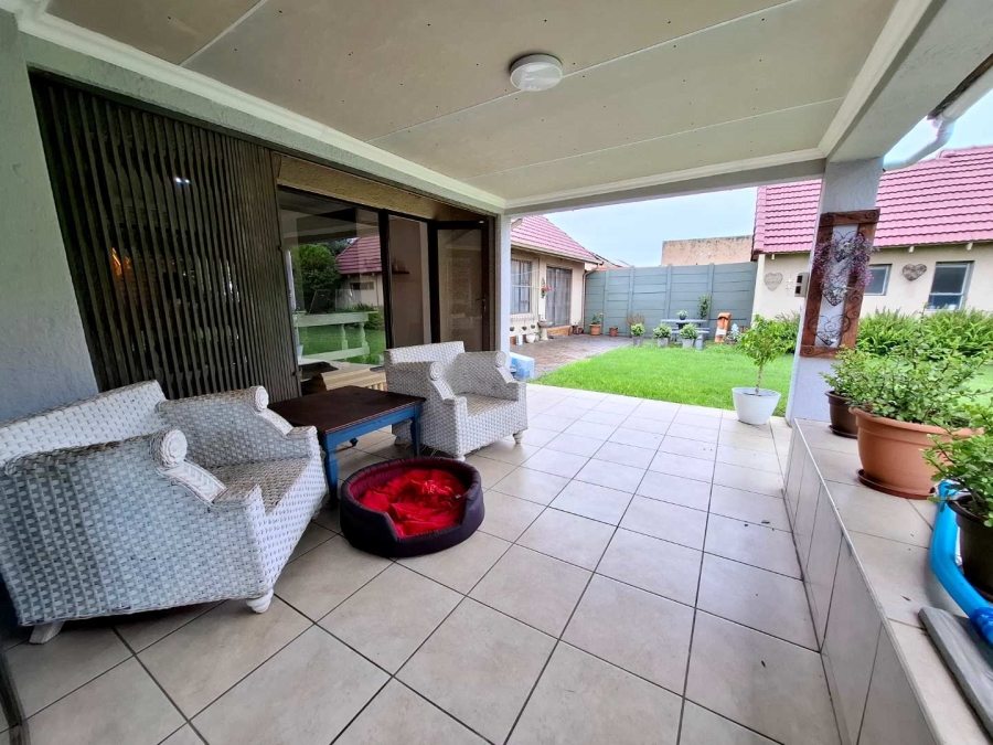 4 Bedroom Property for Sale in Verwoerdpark Gauteng