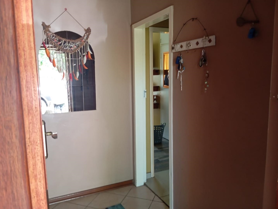 To Let 4 Bedroom Property for Rent in Brackenhurst Gauteng