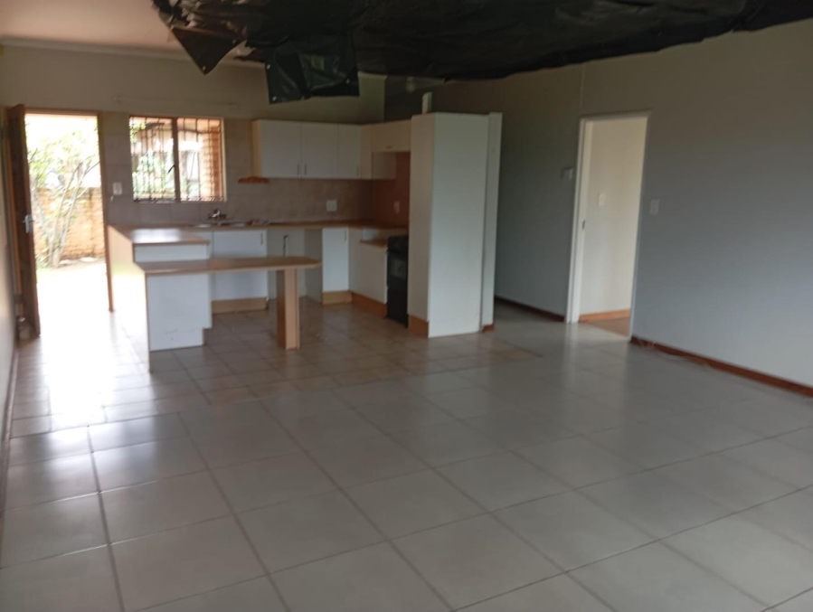 To Let 1 Bedroom Property for Rent in Brackenhurst Gauteng