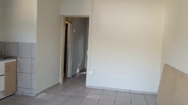 To Let 1 Bedroom Property for Rent in Kilner Park Gauteng