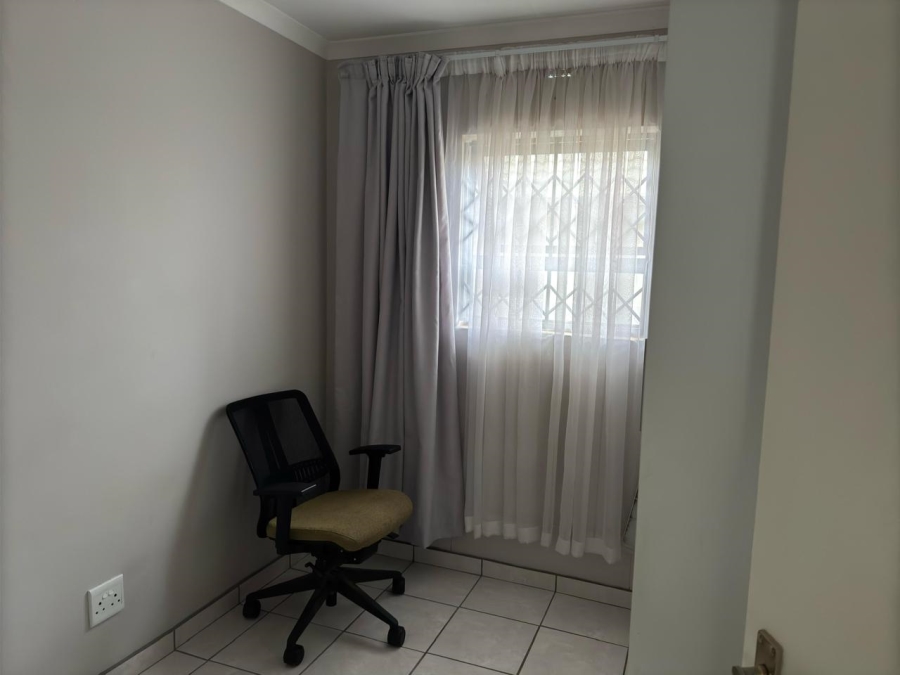 3 Bedroom Property for Sale in Clayville Gauteng