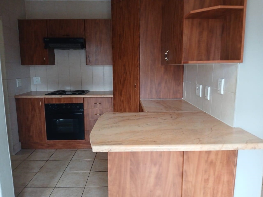 To Let 3 Bedroom Property for Rent in Ruimsig Gauteng