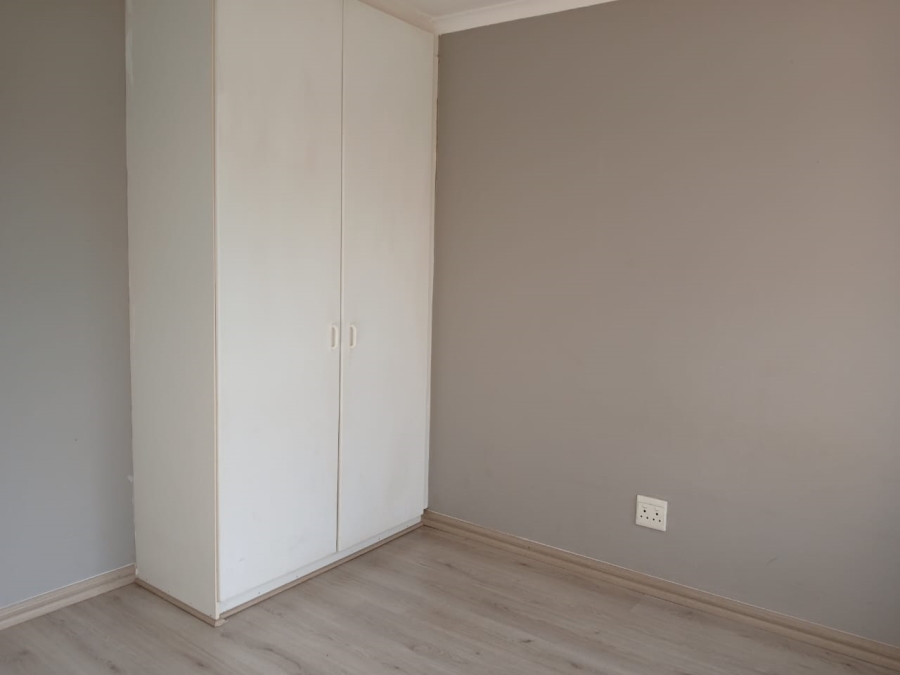 To Let 3 Bedroom Property for Rent in Ruimsig Gauteng