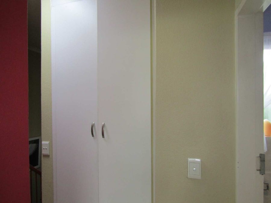 2 Bedroom Property for Sale in Birchleigh Gauteng