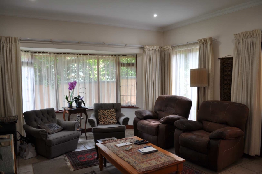 3 Bedroom Property for Sale in Faerie Glen Gauteng