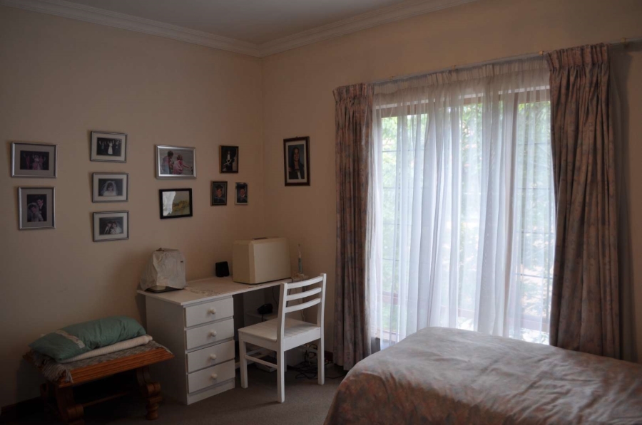 3 Bedroom Property for Sale in Faerie Glen Gauteng