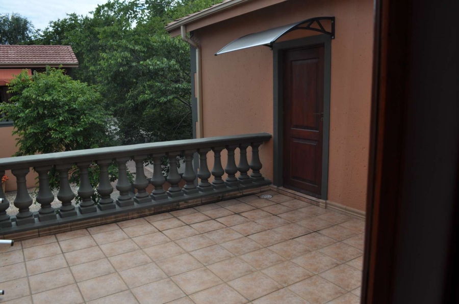 3 Bedroom Property for Sale in Faerie Glen Gauteng