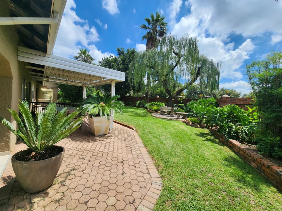 4 Bedroom Property for Sale in Brackenhurst Gauteng