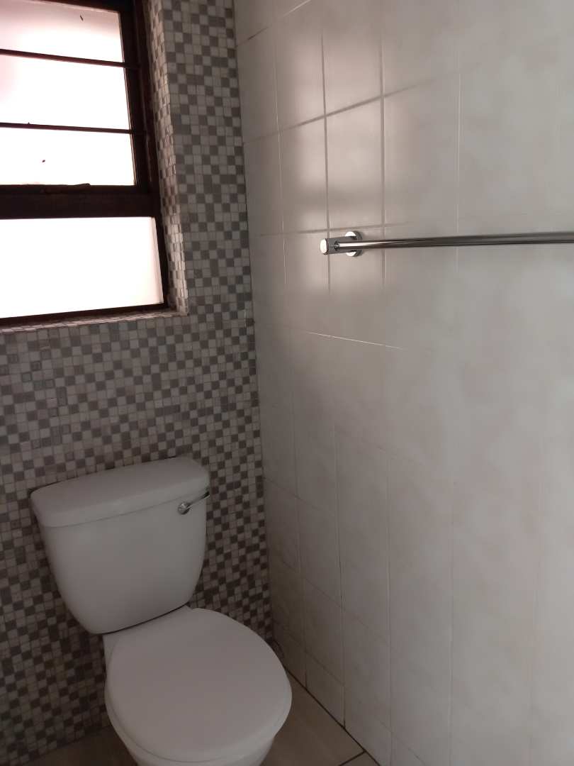 To Let 2 Bedroom Property for Rent in Bedfordview Gauteng