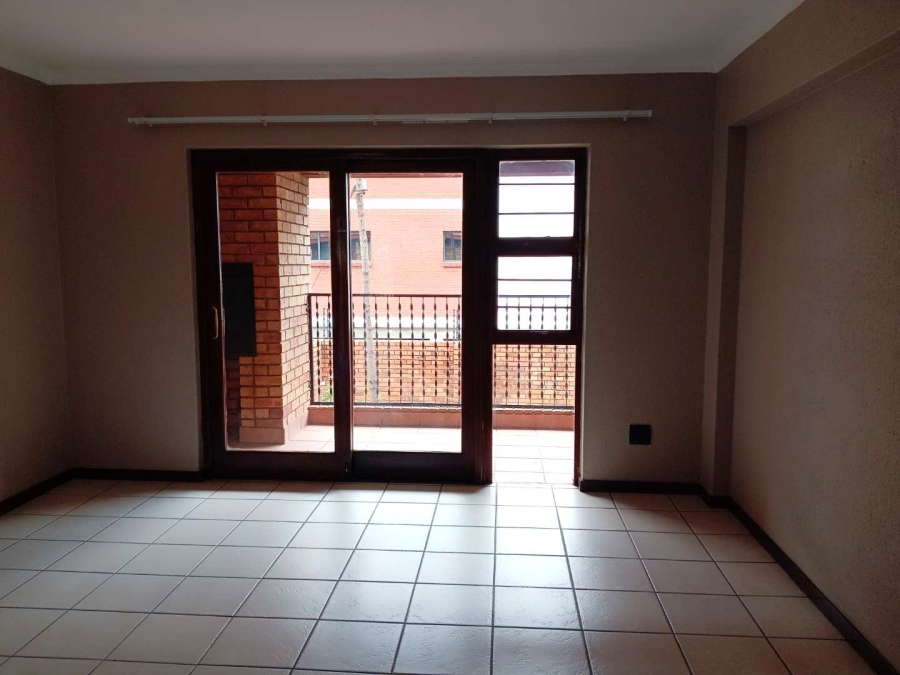 To Let 2 Bedroom Property for Rent in Bedfordview Gauteng