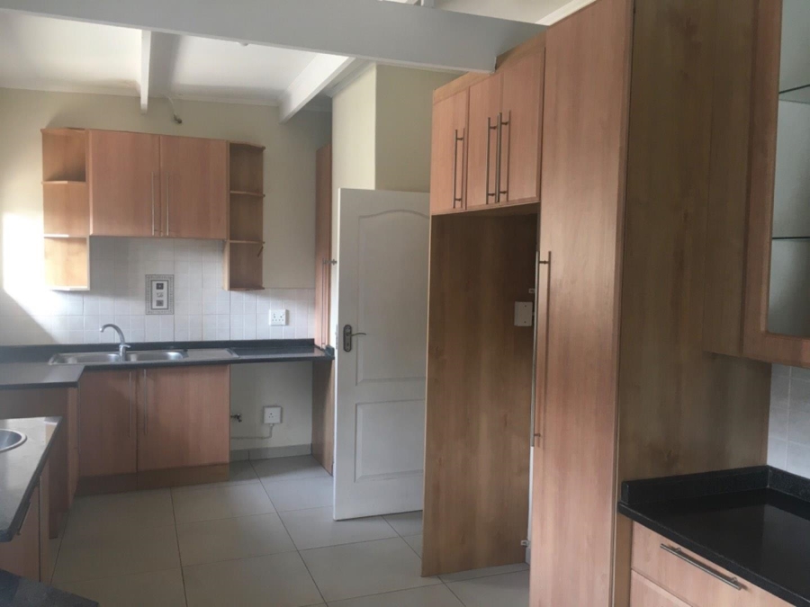 4 Bedroom Property for Sale in Wierdapark Gauteng