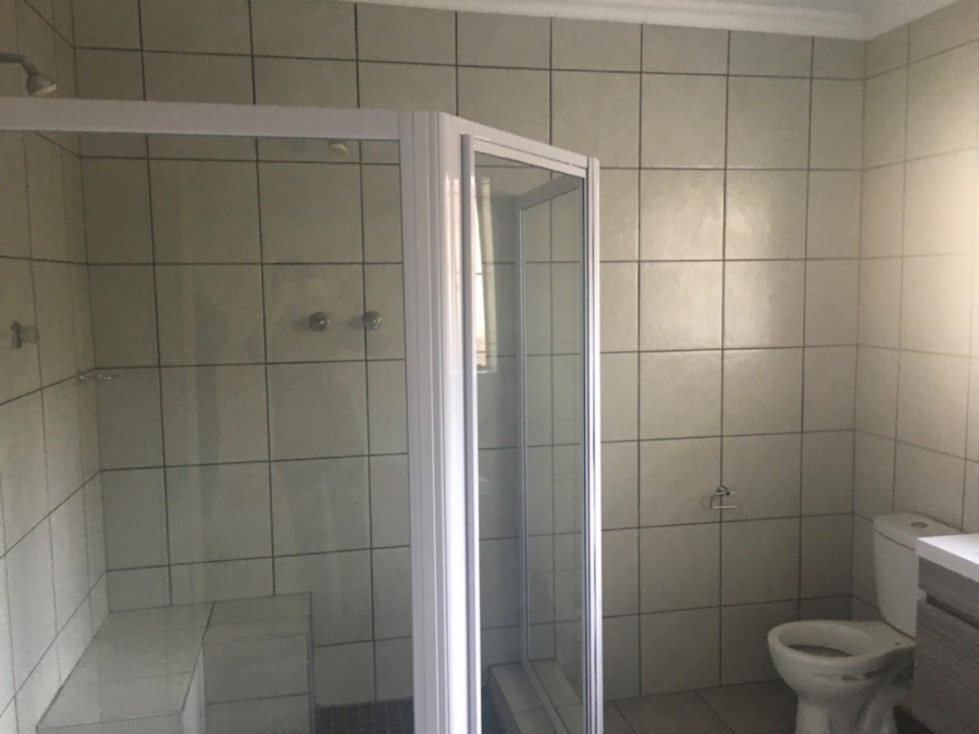 4 Bedroom Property for Sale in Wierdapark Gauteng