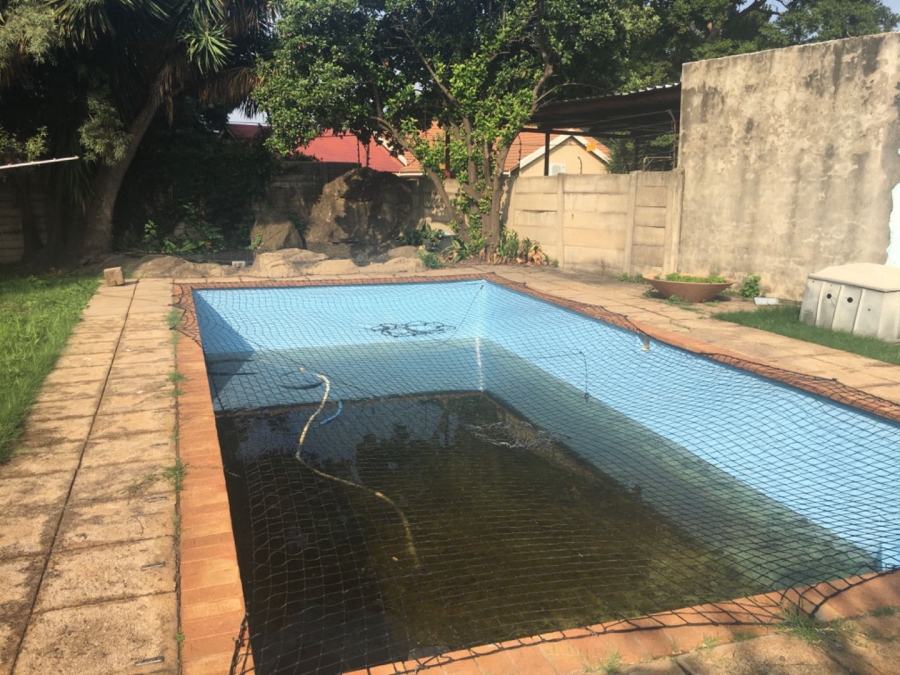 4 Bedroom Property for Sale in Wierdapark Gauteng