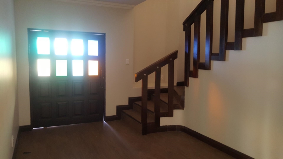 5 Bedroom Property for Sale in Zwartkop Golf Estate Gauteng