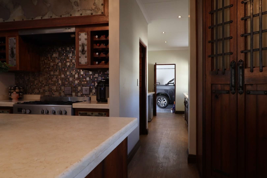 5 Bedroom Property for Sale in Zwartkop Golf Estate Gauteng