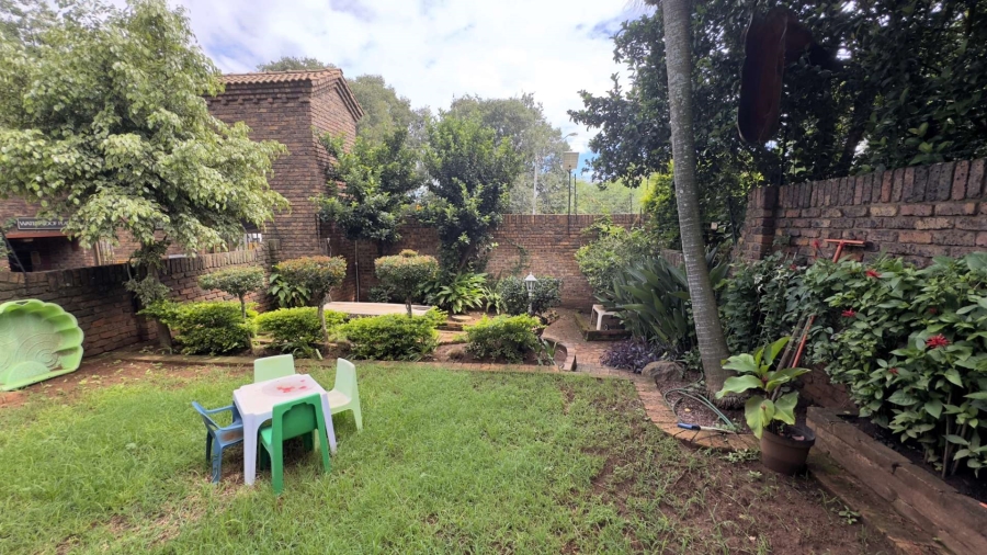 3 Bedroom Property for Sale in Waterkloof Gauteng