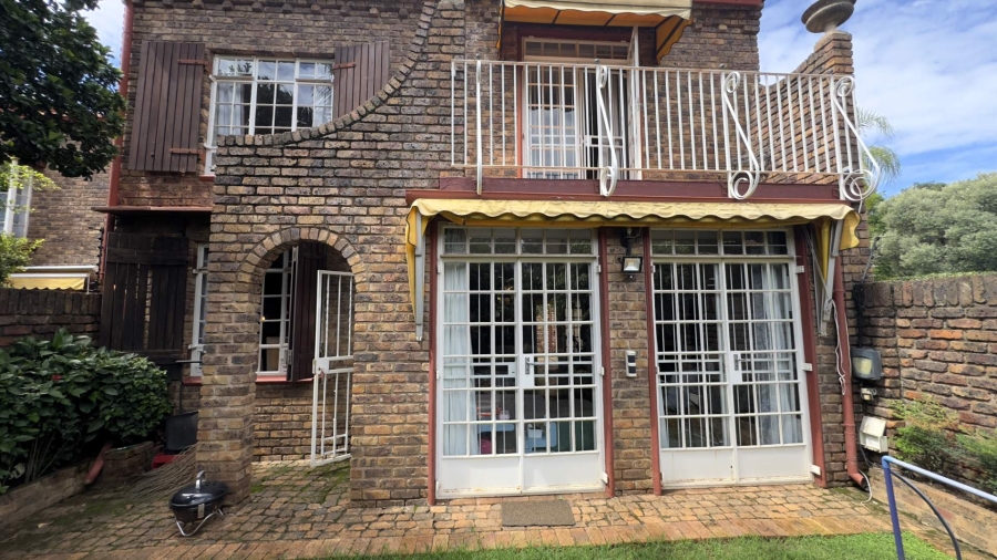 3 Bedroom Property for Sale in Waterkloof Gauteng