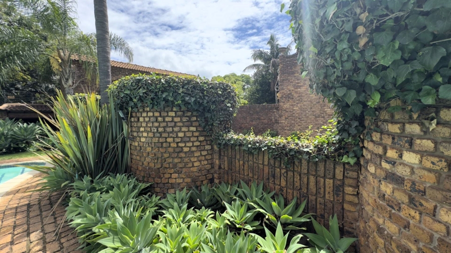 3 Bedroom Property for Sale in Waterkloof Gauteng